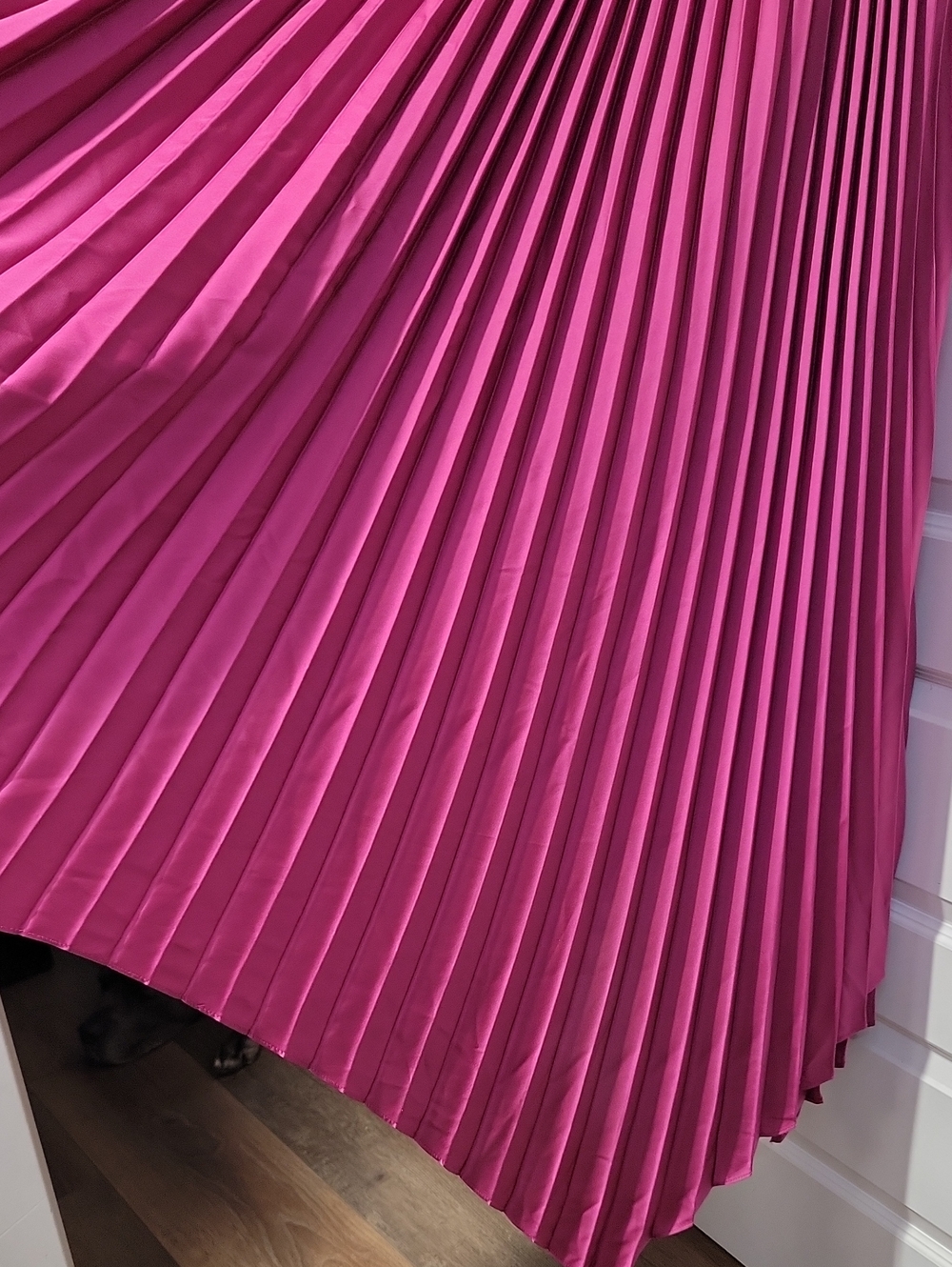 Petal & Pup Pleated Magenta Sleeveless Satin Maxi Dress Sz 12 - Picture 13 of 14